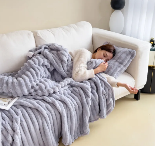 CloudSoft Velvet Blanket